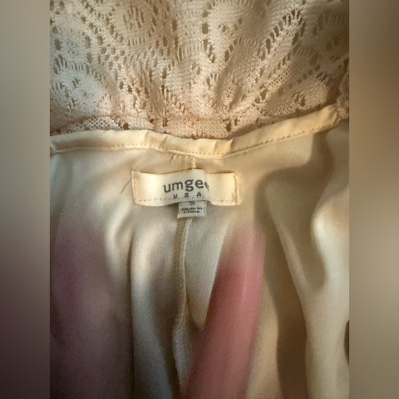 Umgee- Fully Lined Cream Lace Mini Dress, Sz Small, EUC! - Picture 12 of 13